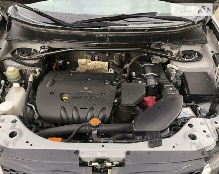 Міцубісі Аутлендер ХЛ, об'ємом двигуна 2.4 л та пробігом 254 тис. км за 8100 $, фото 17 на Automoto.ua