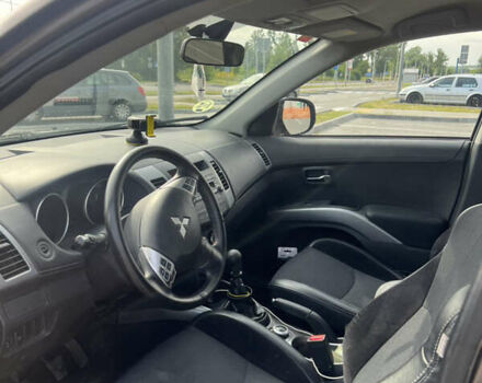 Мицубиси Аутлендер ХЛ, объемом двигателя 2 л и пробегом 317 тыс. км за 10991 $, фото 7 на Automoto.ua