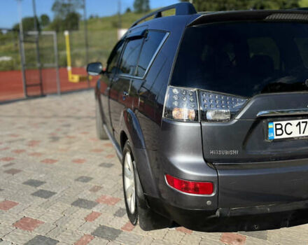 Мицубиси Аутлендер ХЛ, объемом двигателя 2.2 л и пробегом 215 тыс. км за 11300 $, фото 5 на Automoto.ua