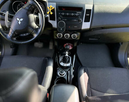 Мицубиси Аутлендер ХЛ, объемом двигателя 2.2 л и пробегом 215 тыс. км за 11300 $, фото 23 на Automoto.ua