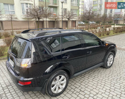Мицубиси Аутлендер ХЛ, объемом двигателя 2.36 л и пробегом 244 тыс. км за 9999 $, фото 4 на Automoto.ua
