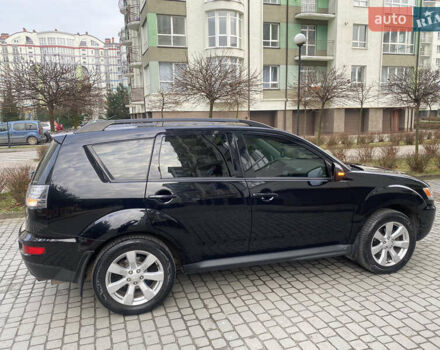 Мицубиси Аутлендер ХЛ, объемом двигателя 2.36 л и пробегом 244 тыс. км за 9999 $, фото 5 на Automoto.ua