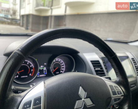 Мицубиси Аутлендер ХЛ, объемом двигателя 2.36 л и пробегом 244 тыс. км за 9999 $, фото 43 на Automoto.ua