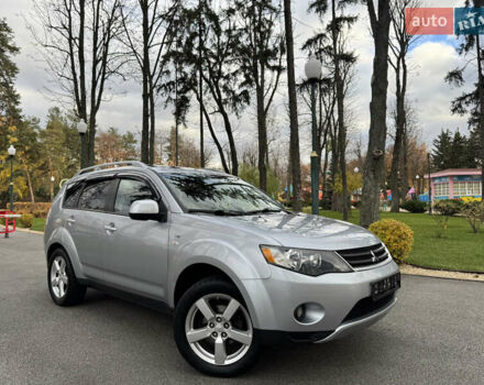 Міцубісі Аутлендер ХЛ 2008 у Харкові на Automoto.ua Міцубісі Аутлендер ХЛ, об'ємом двигуна 3 л та пробігом 195 тис. км за 10300 $, фото 1 на Automoto.ua
