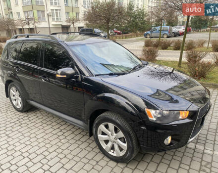 Мицубиси Аутлендер ХЛ, объемом двигателя 2.36 л и пробегом 244 тыс. км за 9999 $, фото 1 на Automoto.ua