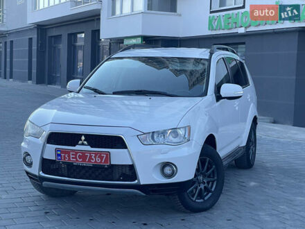 Міцубісі Аутлендер ХЛ 2012 у Трускавце на Automoto.ua Міцубісі Аутлендер ХЛ, об'ємом двигуна 2.2 л та пробігом 181 тис. км за 13500 $, фото 1 на Automoto.ua