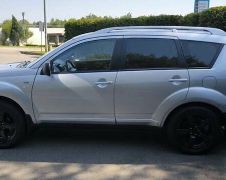 Сірий Міцубісі Аутлендер ХЛ, об'ємом двигуна 2.99 л та пробігом 192 тис. км за 9800 $, фото 17 на Automoto.ua