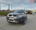 Серый Мицубиси Аутлендер ХЛ, объемом двигателя 3 л и пробегом 183 тыс. км за 10300 $, фото 2 на Automoto.ua