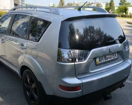 Сірий Міцубісі Аутлендер ХЛ, об'ємом двигуна 2.99 л та пробігом 192 тис. км за 9800 $, фото 15 на Automoto.ua