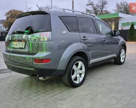 Серый Мицубиси Аутлендер ХЛ, объемом двигателя 2.2 л и пробегом 268 тыс. км за 8999 $, фото 6 на Automoto.ua