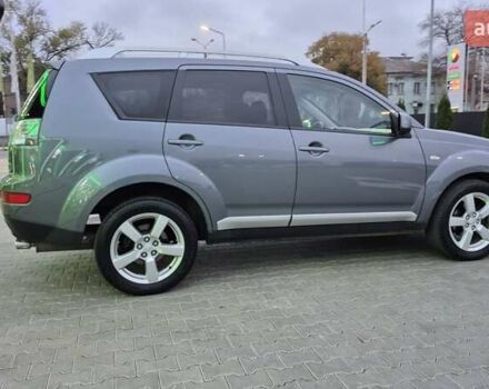 Серый Мицубиси Аутлендер ХЛ, объемом двигателя 2.2 л и пробегом 268 тыс. км за 8999 $, фото 1 на Automoto.ua