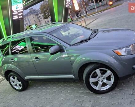 Серый Мицубиси Аутлендер ХЛ, объемом двигателя 2.2 л и пробегом 268 тыс. км за 8999 $, фото 60 на Automoto.ua