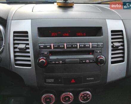 Серый Мицубиси Аутлендер ХЛ, объемом двигателя 2.4 л и пробегом 307 тыс. км за 8299 $, фото 59 на Automoto.ua