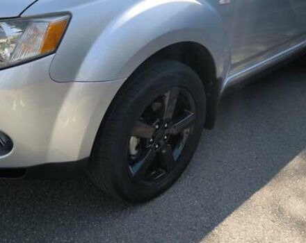 Сірий Міцубісі Аутлендер ХЛ, об'ємом двигуна 2.99 л та пробігом 192 тис. км за 9800 $, фото 21 на Automoto.ua