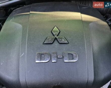 Серый Мицубиси Аутлендер ХЛ, объемом двигателя 2.2 л и пробегом 268 тыс. км за 8999 $, фото 72 на Automoto.ua