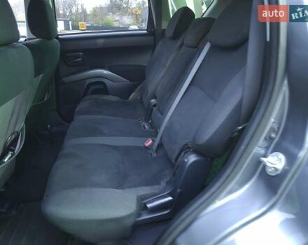 Серый Мицубиси Аутлендер ХЛ, объемом двигателя 2.2 л и пробегом 268 тыс. км за 8999 $, фото 48 на Automoto.ua