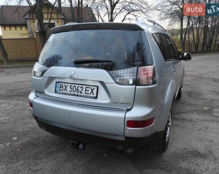 Сірий Міцубісі Аутлендер ХЛ, об'ємом двигуна 2.4 л та пробігом 307 тис. км за 8399 $, фото 5 на Automoto.ua
