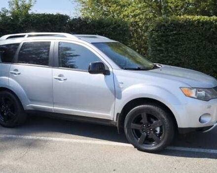 Сірий Міцубісі Аутлендер ХЛ, об'ємом двигуна 2.99 л та пробігом 192 тис. км за 9800 $, фото 6 на Automoto.ua