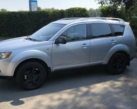 Сірий Міцубісі Аутлендер ХЛ, об'ємом двигуна 2.99 л та пробігом 192 тис. км за 9800 $, фото 20 на Automoto.ua