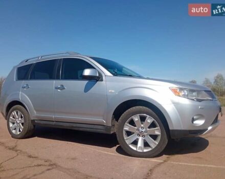 Серый Мицубиси Аутлендер ХЛ, объемом двигателя 2.4 л и пробегом 188 тыс. км за 9200 $, фото 10 на Automoto.ua