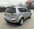 Серый Мицубиси Аутлендер ХЛ, объемом двигателя 2.36 л и пробегом 184 тыс. км за 8500 $, фото 3 на Automoto.ua