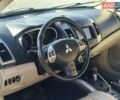 Сірий Міцубісі Аутлендер ХЛ, об'ємом двигуна 3 л та пробігом 182 тис. км за 6800 $, фото 10 на Automoto.ua