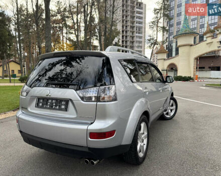 Сірий Міцубісі Аутлендер ХЛ, об'ємом двигуна 3 л та пробігом 195 тис. км за 10300 $, фото 38 на Automoto.ua