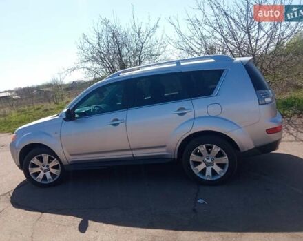 Серый Мицубиси Аутлендер ХЛ, объемом двигателя 2.4 л и пробегом 188 тыс. км за 9200 $, фото 13 на Automoto.ua