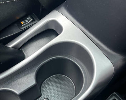 Серый Мицубиси Аутлендер ХЛ, объемом двигателя 2.36 л и пробегом 184 тыс. км за 8500 $, фото 14 на Automoto.ua