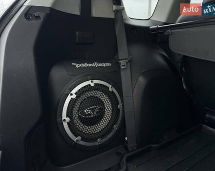 Серый Мицубиси Аутлендер ХЛ, объемом двигателя 3 л и пробегом 195 тыс. км за 10300 $, фото 17 на Automoto.ua