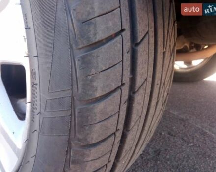 Серый Мицубиси Аутлендер ХЛ, объемом двигателя 2.4 л и пробегом 188 тыс. км за 9200 $, фото 14 на Automoto.ua