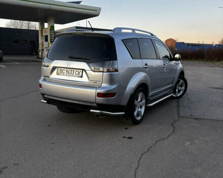 Серый Мицубиси Аутлендер ХЛ, объемом двигателя 2.36 л и пробегом 177 тыс. км за 8750 $, фото 14 на Automoto.ua