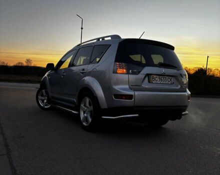 Серый Мицубиси Аутлендер ХЛ, объемом двигателя 2.36 л и пробегом 177 тыс. км за 8750 $, фото 19 на Automoto.ua