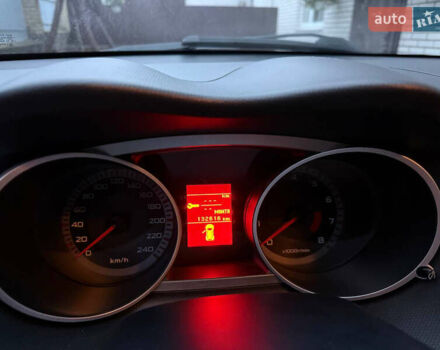 Сірий Міцубісі Аутлендер ХЛ, об'ємом двигуна 3 л та пробігом 132 тис. км за 9600 $, фото 16 на Automoto.ua