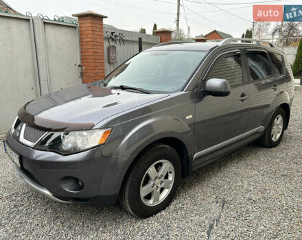 Серый Мицубиси Аутлендер ХЛ, объемом двигателя 2.36 л и пробегом 153 тыс. км за 11500 $, фото 5 на Automoto.ua