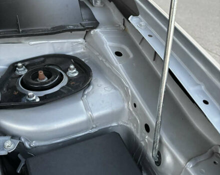 Серый Мицубиси Аутлендер ХЛ, объемом двигателя 2.36 л и пробегом 177 тыс. км за 8750 $, фото 43 на Automoto.ua