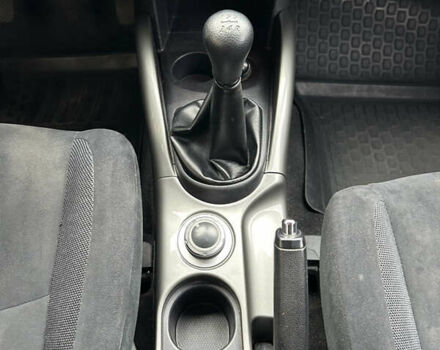 Серый Мицубиси Аутлендер ХЛ, объемом двигателя 2.36 л и пробегом 153 тыс. км за 11500 $, фото 11 на Automoto.ua