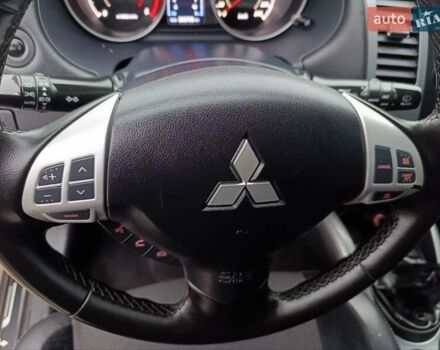 Серый Мицубиси Аутлендер ХЛ, объемом двигателя 2 л и пробегом 209 тыс. км за 9555 $, фото 20 на Automoto.ua