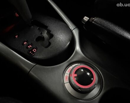 Сірий Міцубісі Аутлендер ХЛ, об'ємом двигуна 0 л та пробігом 182 тис. км за 10800 $, фото 9 на Automoto.ua