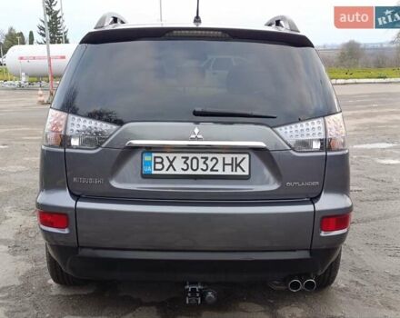 Серый Мицубиси Аутлендер ХЛ, объемом двигателя 2.3 л и пробегом 289 тыс. км за 10333 $, фото 11 на Automoto.ua