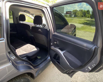 Сірий Міцубісі Аутлендер ХЛ, об'ємом двигуна 2.4 л та пробігом 126 тис. км за 11200 $, фото 17 на Automoto.ua