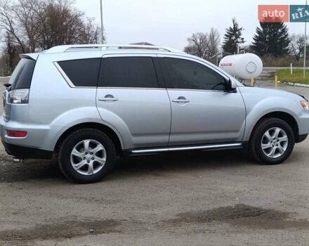 Серый Мицубиси Аутлендер ХЛ, объемом двигателя 2 л и пробегом 209 тыс. км за 9555 $, фото 9 на Automoto.ua