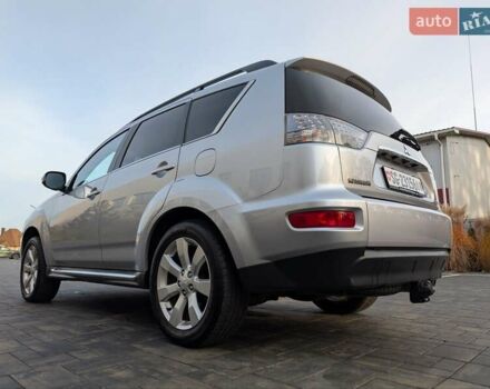 Сірий Міцубісі Аутлендер ХЛ, об'ємом двигуна 2.2 л та пробігом 266 тис. км за 11250 $, фото 20 на Automoto.ua
