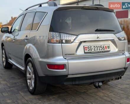 Сірий Міцубісі Аутлендер ХЛ, об'ємом двигуна 2.2 л та пробігом 266 тис. км за 11250 $, фото 11 на Automoto.ua