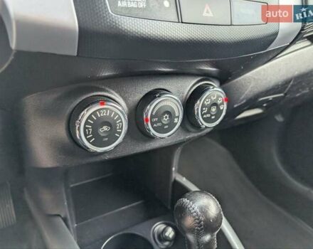 Сірий Міцубісі Аутлендер ХЛ, об'ємом двигуна 2.2 л та пробігом 266 тис. км за 11250 $, фото 37 на Automoto.ua