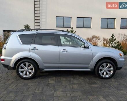 Серый Мицубиси Аутлендер ХЛ, объемом двигателя 2.2 л и пробегом 266 тыс. км за 11250 $, фото 13 на Automoto.ua