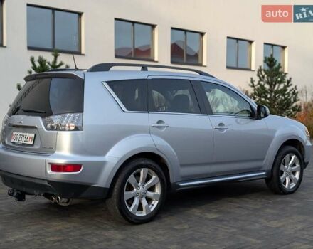 Серый Мицубиси Аутлендер ХЛ, объемом двигателя 2.2 л и пробегом 266 тыс. км за 11250 $, фото 12 на Automoto.ua
