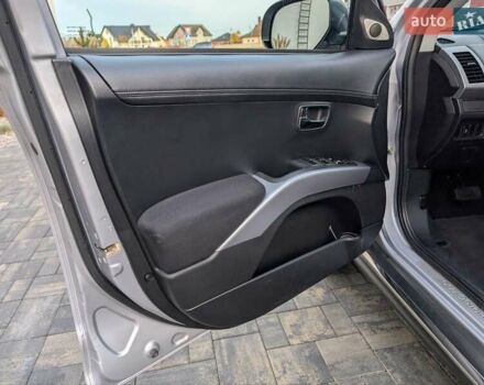 Серый Мицубиси Аутлендер ХЛ, объемом двигателя 2.2 л и пробегом 266 тыс. км за 11250 $, фото 43 на Automoto.ua