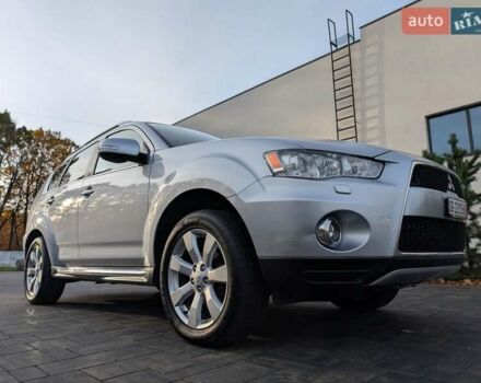 Серый Мицубиси Аутлендер ХЛ, объемом двигателя 2.2 л и пробегом 266 тыс. км за 11250 $, фото 19 на Automoto.ua
