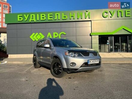 Мицубиси Аутлендер ХЛ 2008 в Львове на Automoto.ua Серый Мицубиси Аутлендер ХЛ, объемом двигателя 2.4 л и пробегом 262 тыс. км за 8800 $, фото 1 на Automoto.ua
